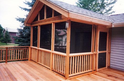 Cedar Screened Room McHenry IL