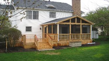 Custom deck and screened room