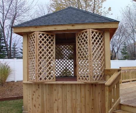 Cedar Hot Tub Enclosure with Lattice Elk Grove Village IL