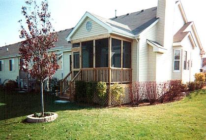 Photo of Screened Porch and Deck Algonquin
